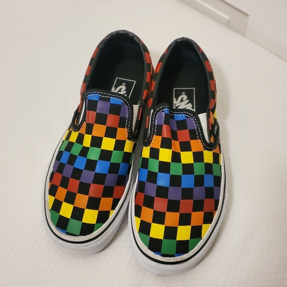 EC Vans Rainbow Checkerboard Classic-Slipon Sneaker Shoes Size 5Men/6.5Woman